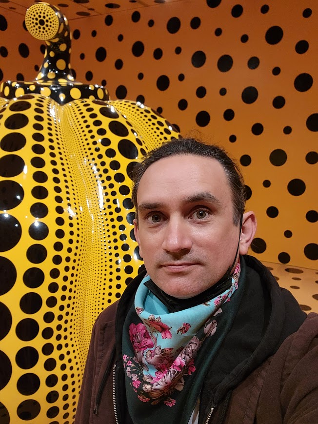 César Maxit, Agentinian-American street artist and activist